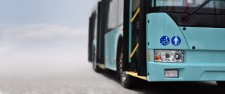 Image montrant un bus de l'exterieur
